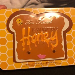 TOO FACED PEANUT BUTTER AND HONEY PALETTE